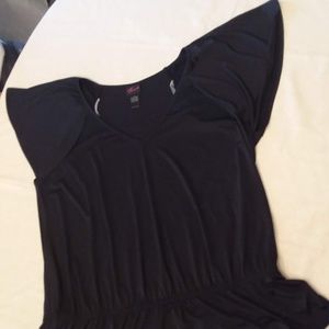 torrid - Black dropped waist top - Size 3